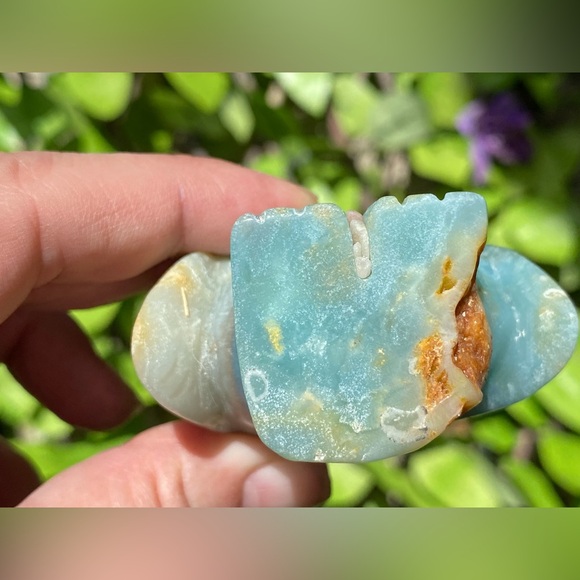 Caribbean Calcite Penguin - Picture 8 of 15